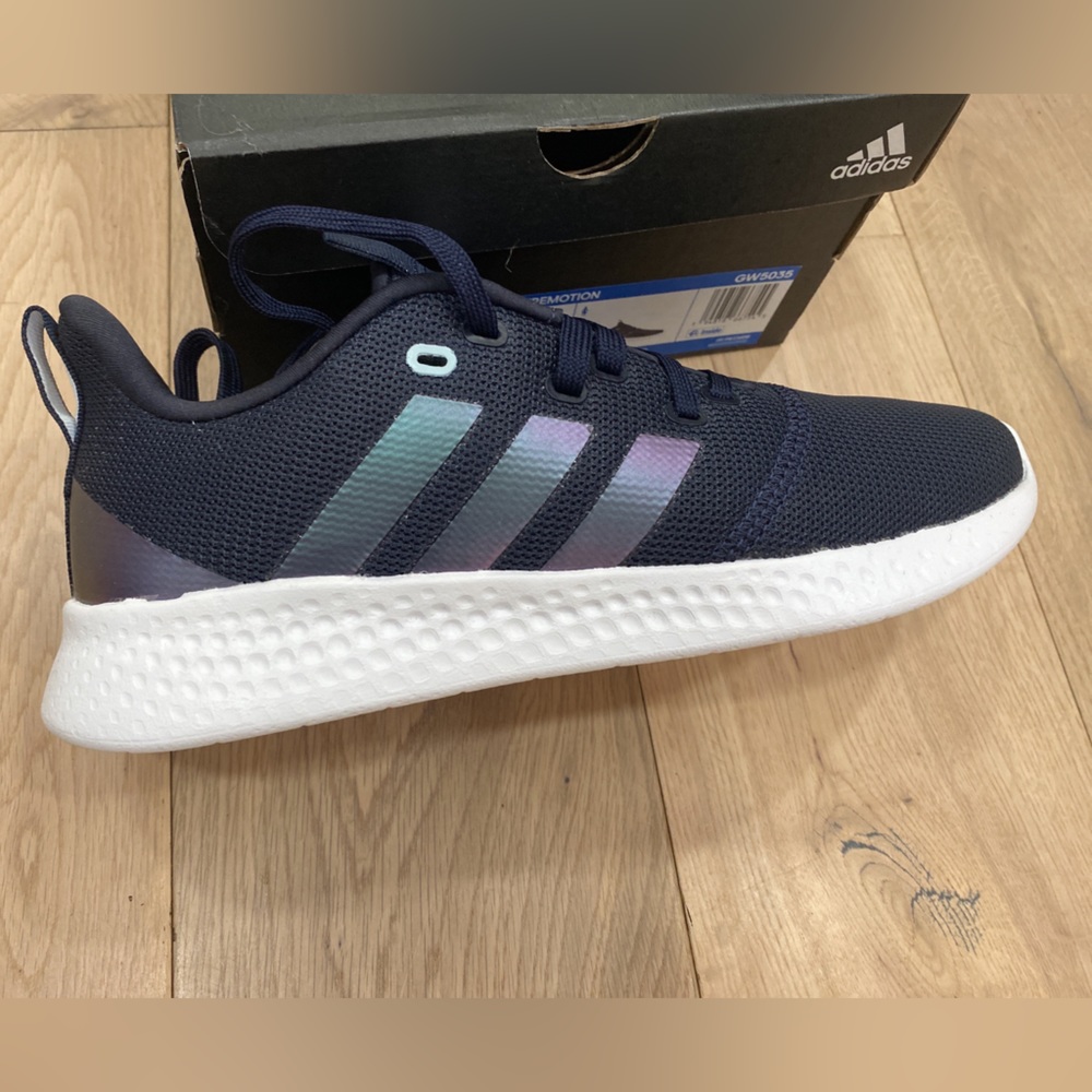 BNWT Adidas Puremotion women’s size 9.5